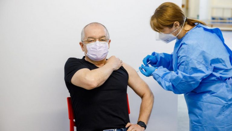 Cluj-Napoca este pe primul loc în ţară la vaccinare. Aproape 40% din populaţie s-a imunizat