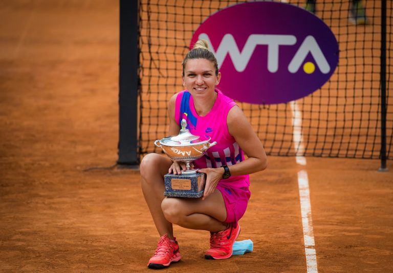 Problema cu care se confruntă Simona Halep înaintea turneului de la Wimbledon