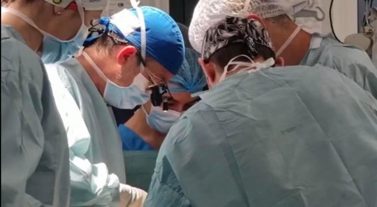 Până la 50.000 de asistente, printre care şi români, ar putea părăsi Marea Britanie din cauza noilor reguli de imigrație