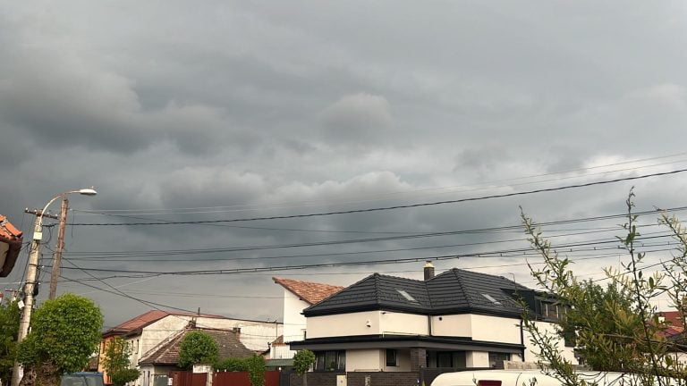 Mesaj RO Alert de vreme severă la Cluj. Cod portocaliu