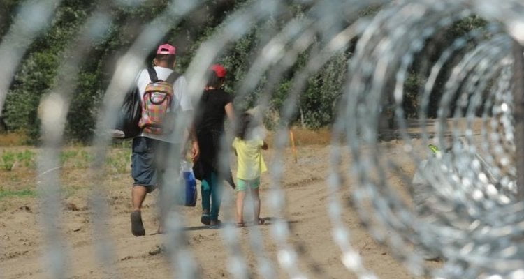 UE propune sancțiuni dure împotriva rețelelor de trafic de migranți și crimă organizată. Cine ia decizia finală