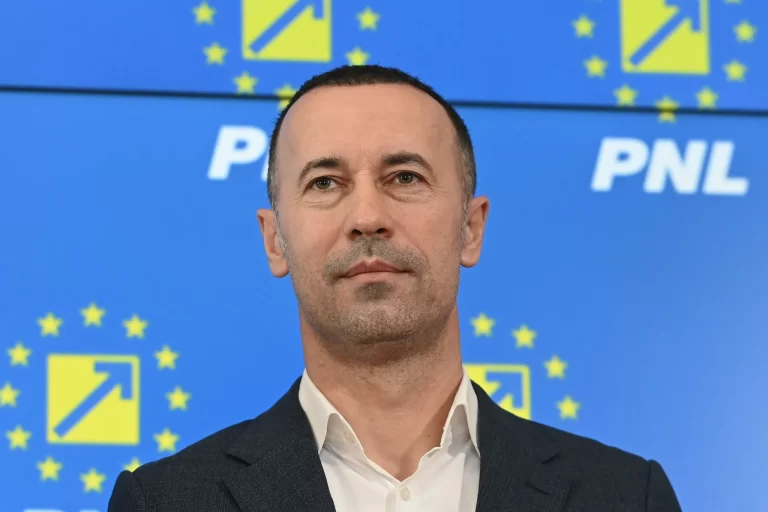 „Propunerea Prim-vicepreședintelui PNL Iulian Dumitrescu: Desfiinţarea Ministerului Familiei – Rolul său este neclar, iar implementarea măsurilor din 1 septembrie este discutabilă”