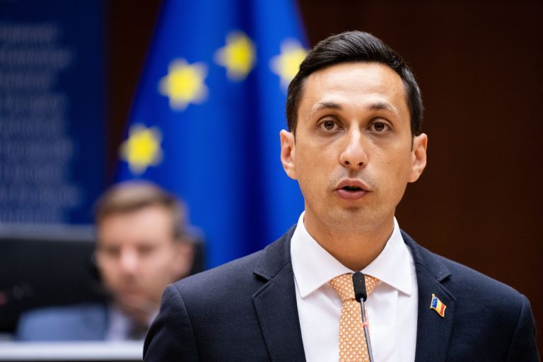 Candidatul independent Vlad Gheorghe a cerut renumărarea voturilor la alegerile europarlamentare