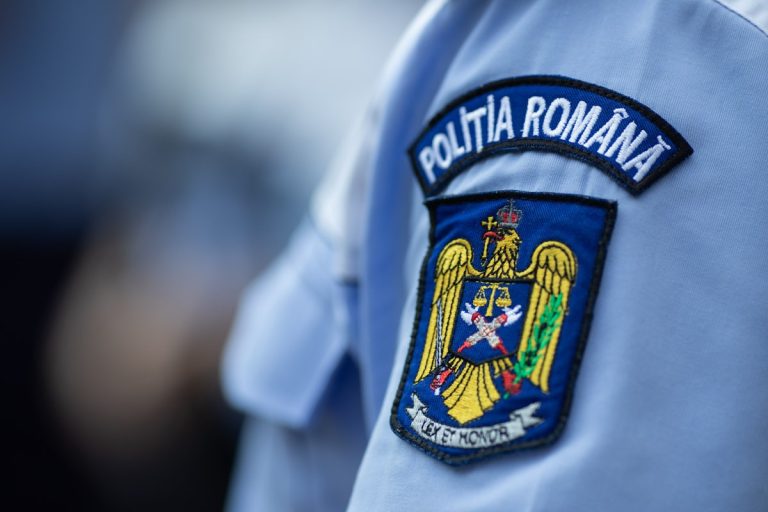 Polițist rănit în Cluj de un șofer pe care acesta l-a oprit pentru un control