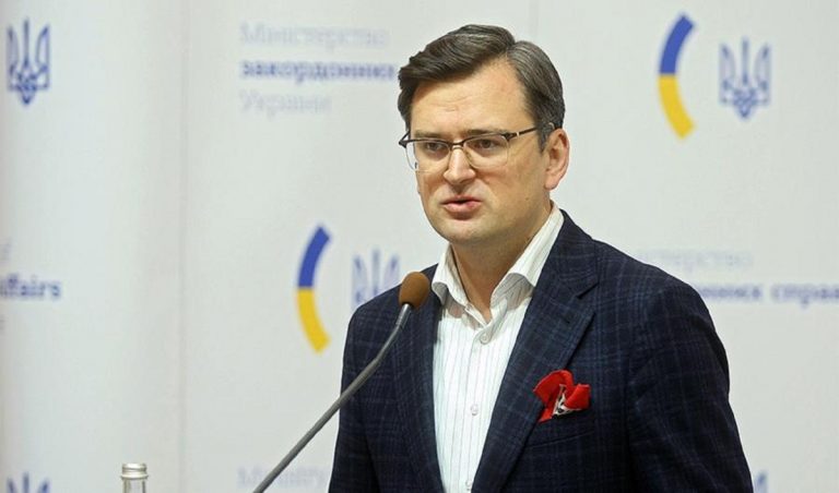 Ministrul de externe al Ucrainei și-a prezentat demisia miercuri