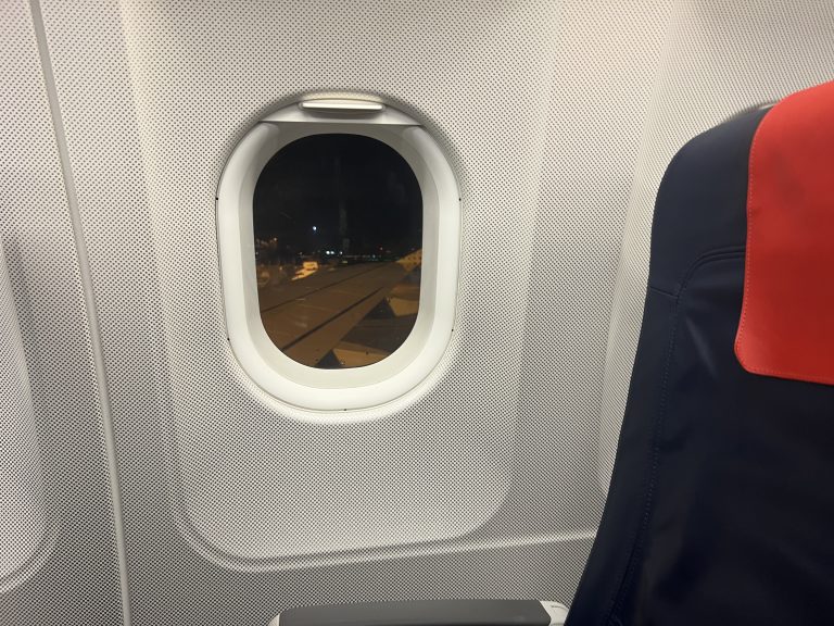 Spania amendează cinci companii aeriene low-cost cu 179 de milioane de euro pentru practici abuzive, printre care și unele care operează zboruri în România