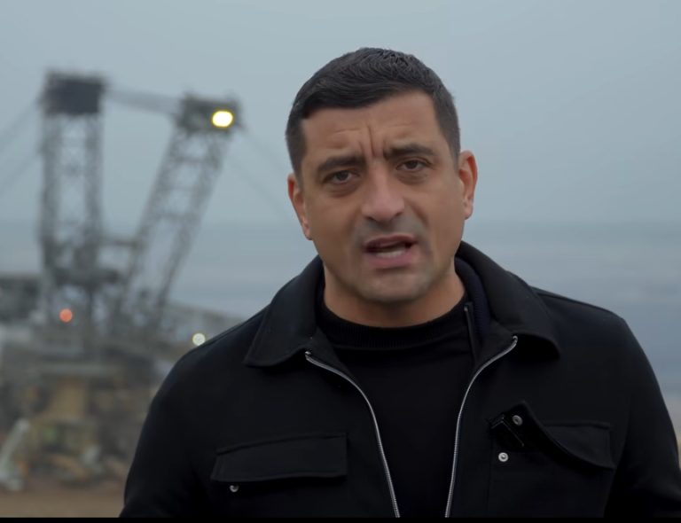 George Simion, AUR: „Am chemat oamenii la un moment de reculegere pentru democrație”