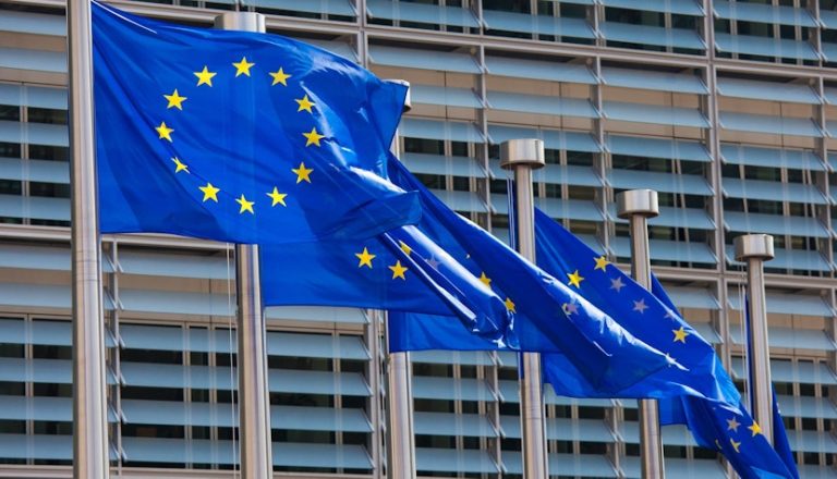 Bruxelles-ul avertizează că modificările la legea decarbonizării pot bloca fondurile din PNRR, susține ministrul interimar Dragoș Pîslaru