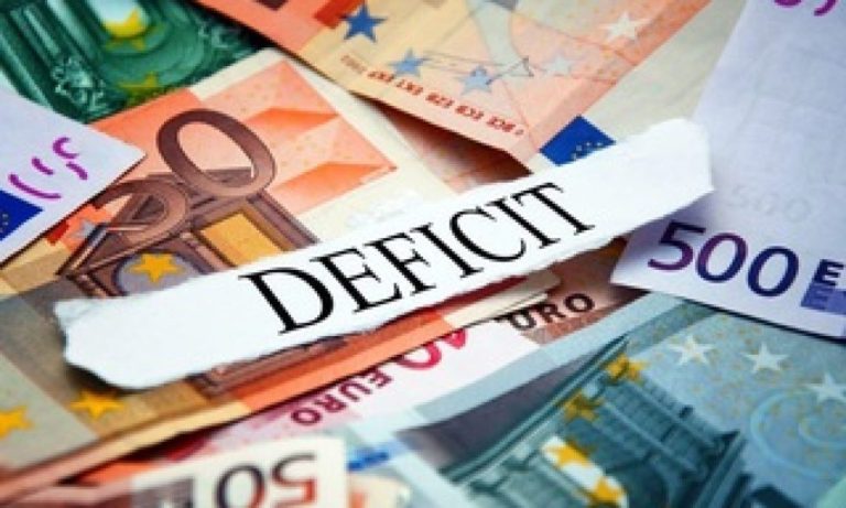 Încrederea macroeconomică în România scade la cel mai redus nivel din ultimii trei ani