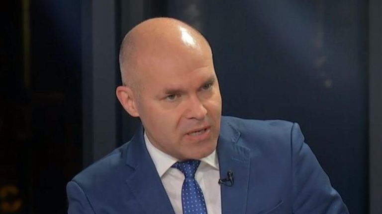 Daniel Funeriu propune pregătire militară obligatorie pentru tineri