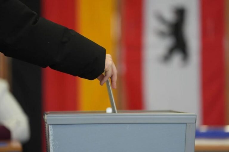 Fostul cancelar Angela Merkel, apel de urgență către cetățeni înainte de alegerile din landul german Saxonia-Anhalt