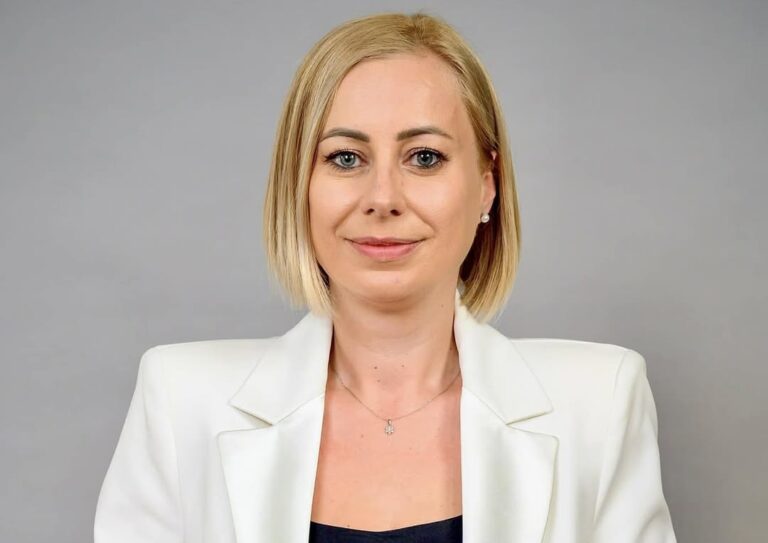 Prefectul Clujului, Maria Forna, confirmă: „Funcția de viceprimar dispare în satele mici!”