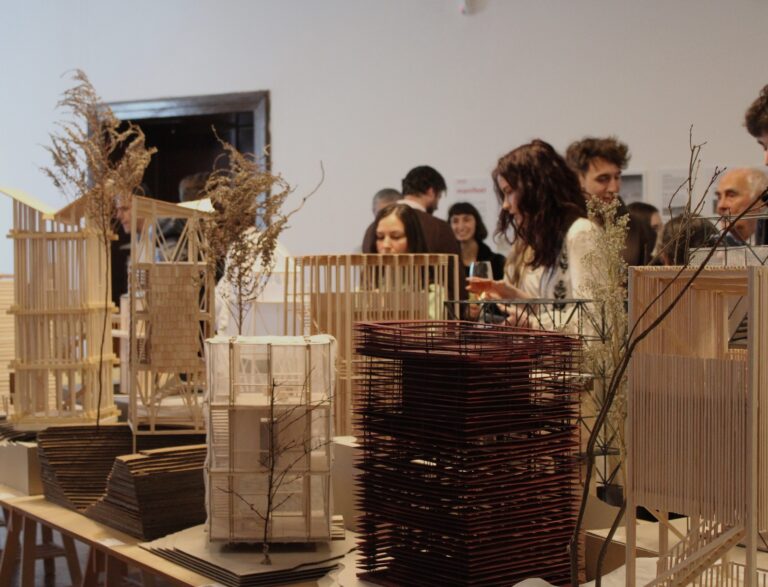 Expoziția „Turnul de semnalizare. Refugiu pe traseul Limesului Dacic” – un proiect inovator la Cluj-Napoca