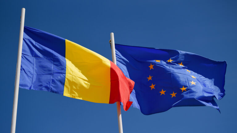 Eurobarometrul 2025: 70% dintre români consideră că apartenența la UE este benefică