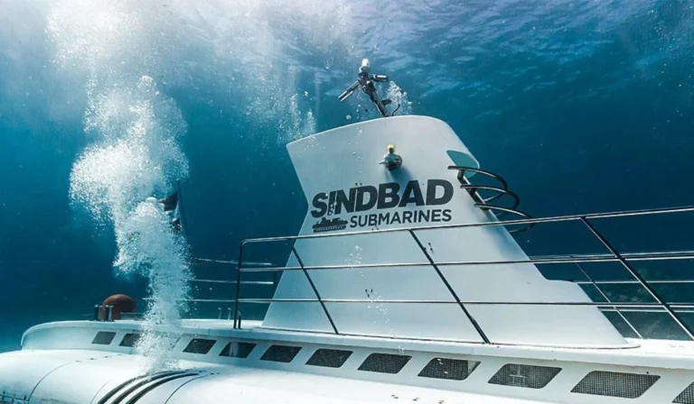 Accident tragic în Marea Roșie: Un submarin turistic s-a scufundat în largul coastei Hurghada