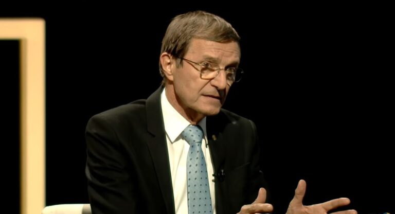 Ioan Aurel Pop: România pe muchie de lumină – Între succesul economic și pericolul pierderii identității naționale