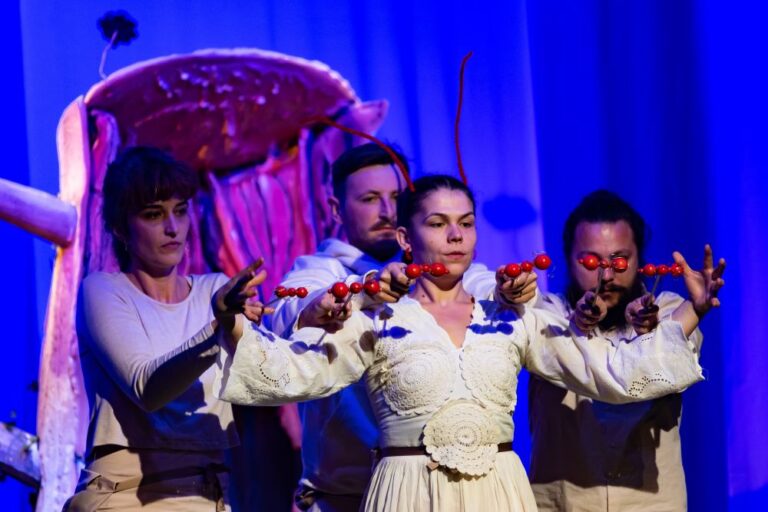 Două spectacole ale Teatrului „Puck” din Cluj-Napoca cuceresc festivalurile internaționale de teatru pentru copii din Turcia și România