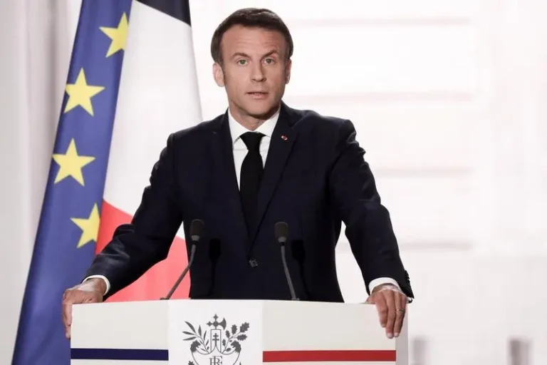 Macron propune o umbrelă nucleară pentru Europa: “Nu vom plăti pentru securitatea altora”
