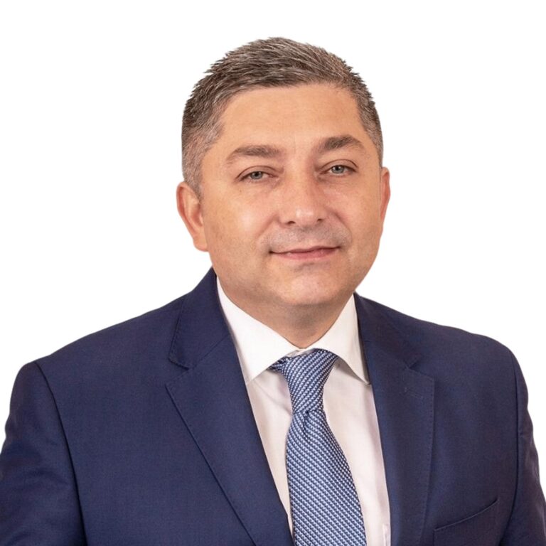Alin Tișe, liderul care strânge rândurile în Ardeal! Cu sprijin total din Cluj, vrea să reseteze vârful PNL