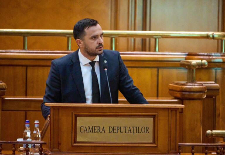 AUR acuză coaliția de blocarea unei anchete parlamentare privind anularea alegerilor din 2024
