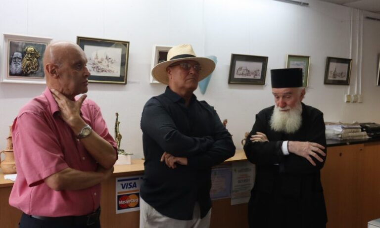 Expoziția „Popasuri și Sălașuri. Creștinism și New Age” – Cornel Vana aduce o reflecție artistică asupra credinței și spiritualității la Galeria Făclia din Cluj-Napoca