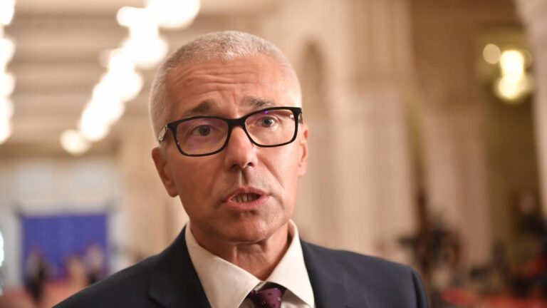 Plagiat, putere și momentul oportun: de ce acum și cine a „activat-o” din nou pe Șercan