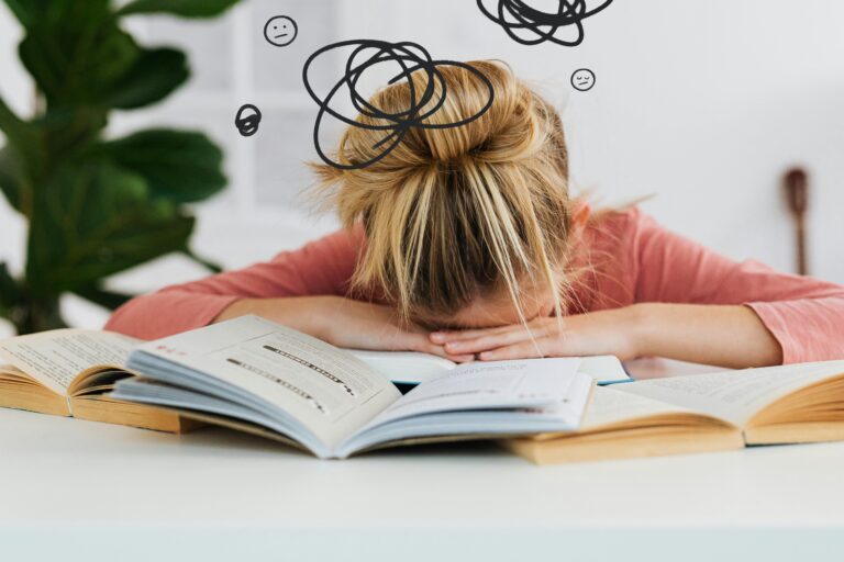 România ar putea introduce concediu plătit pentru burnout fără adeverință medicală