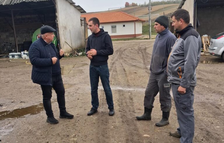 Criza laptelui revine în forță în Uniunea Europeană. Daniel Buda: „Riscul este iminent, fermierii nu mai pot rezista”