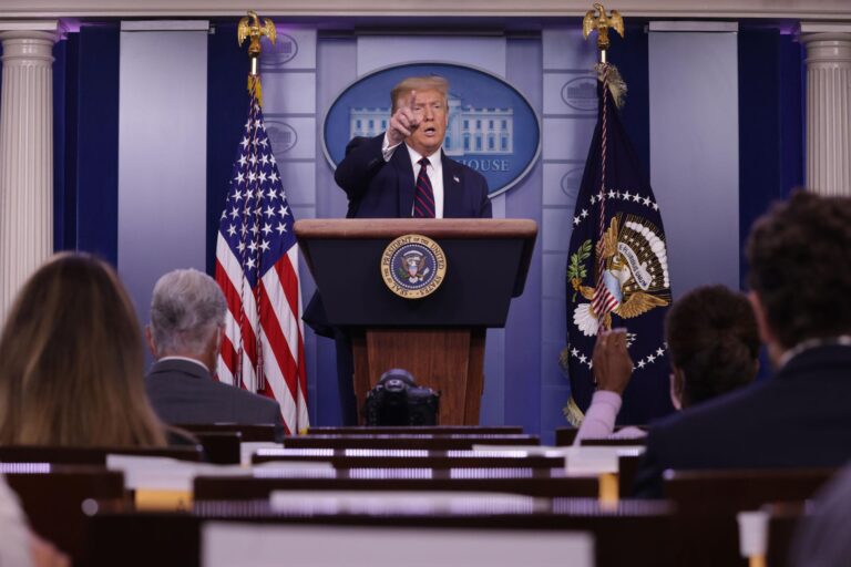 SUA vor relua blocada asupra porturilor iraniene. Obiectivul președintelui Donald Trump cu Strâmtoarea Ormuz