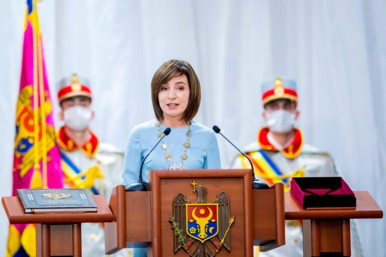 Maia Sandu: „I-am adus acasă!” Schimb secret de prizonieri cu Rusia pentru doi ofițeri moldoveni