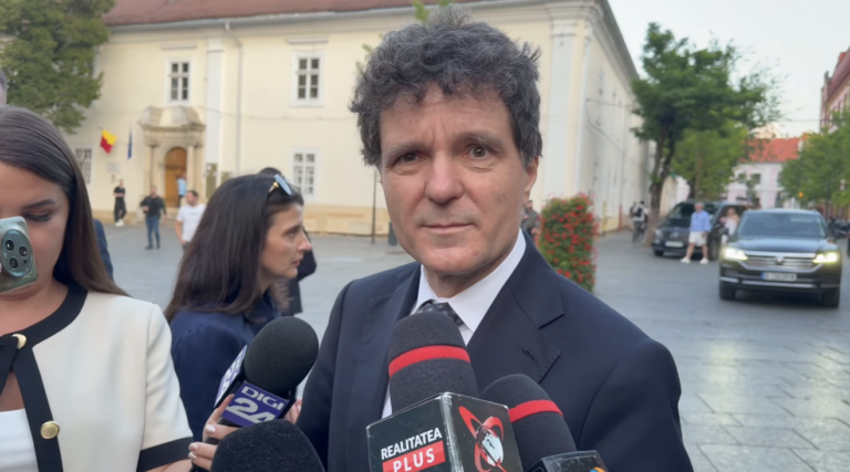 VIDEO Nicușor Dan: Partidele trebuie să vină vineri cu o soluție pentru noul guvern. „Sper să fie serioși”