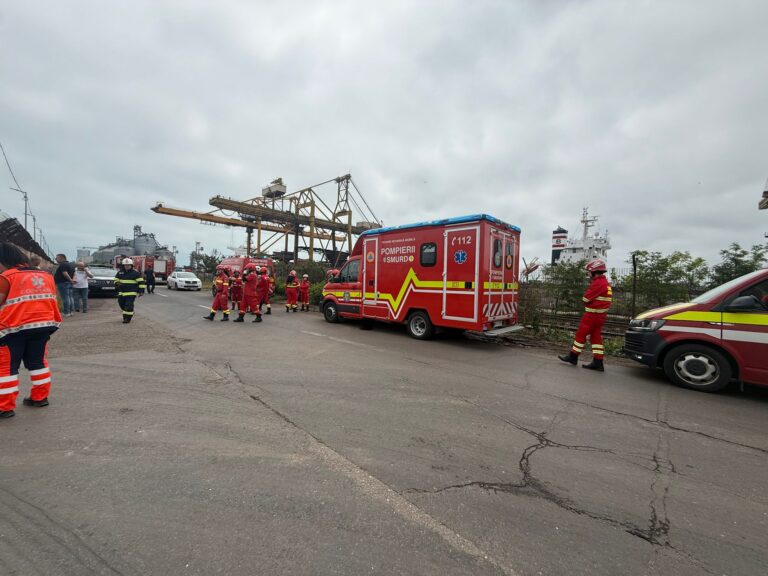 ALERTĂ MAXIMĂ în Portul Constanța. A fost instituit Nivelul 3 de securitate după explozia dronei marine