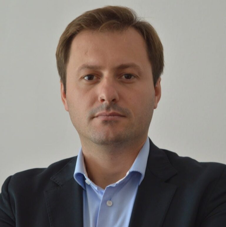 EXCLUSIV  | George Purcaru (FSLI): „Educația este împinsă spre colaps. În toamnă nu excludem greva generală” – VIDEO