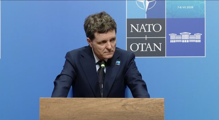 VIDEO USR dă semnalul că se rupe definitiv de Nicușor Dan: „USR nu are obligația morală de a se sinucide împreună cu președintele”