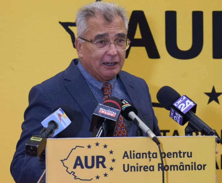 Petrișor Peiu (liderul senatorilor AUR): „Decât să ne chinuim atât în așteptarea deciziilor de la Fitch nu ar fi mai bine să ne concentrăm pe temele reale: datoria publică și deficitul bugetar?”