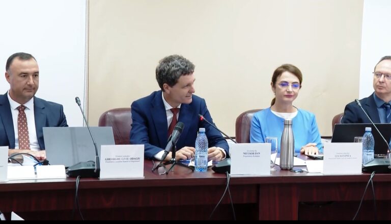 Nicuşor Dan, în premieră la sediul CSM, lângă Lia Savonea. A spus și când va desemna noul premier