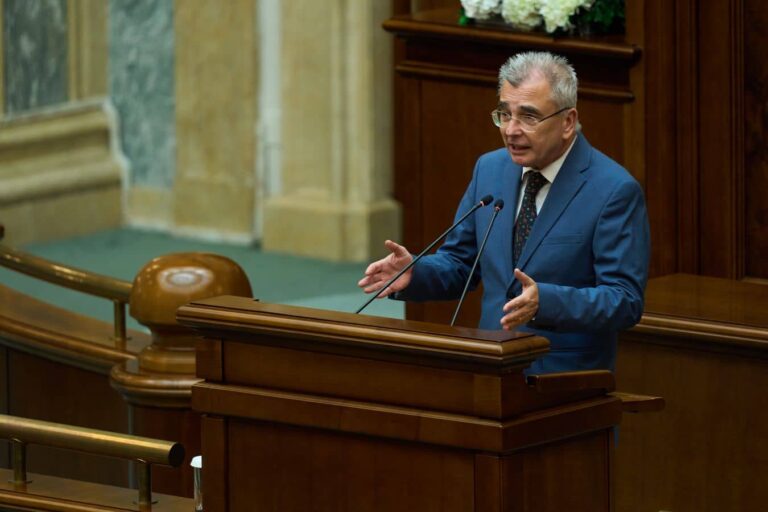 Petrișor Peiu (liderul senatorilor AUR): „A o critica pe Ursula von der Leyen nu se numește extremism, ci democrație”