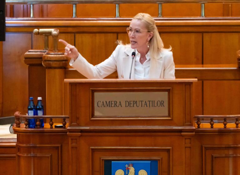 Ramona Ioana Bruynseels (deputat AUR): „Pensionarii nu trebuie executați pentru greșelile Casei Naționale de Pensii. Să plătească cei care au produs acest dezastru!”
