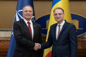 Premierul Luca Niculescu l-a primit joi, Palatul Victoria, pe ambasadorul Statelor Unite ale Americii la Bucureşti, Darryl Nirenberg / Foto Facebook Luca Niculescu